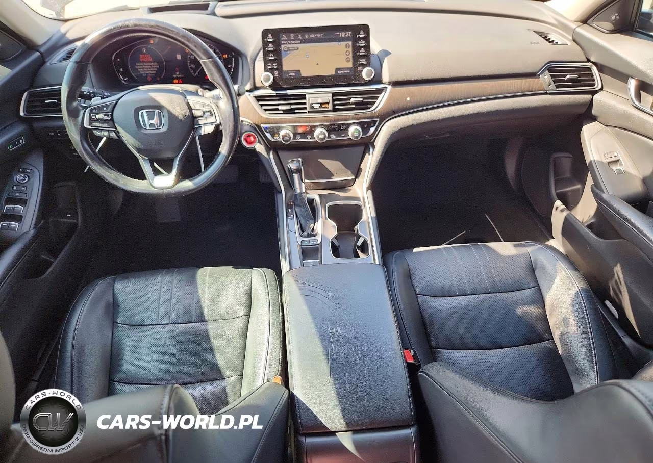 2018 Honda Accord Touring VIN:1HGCV1F99JA120693 - 8