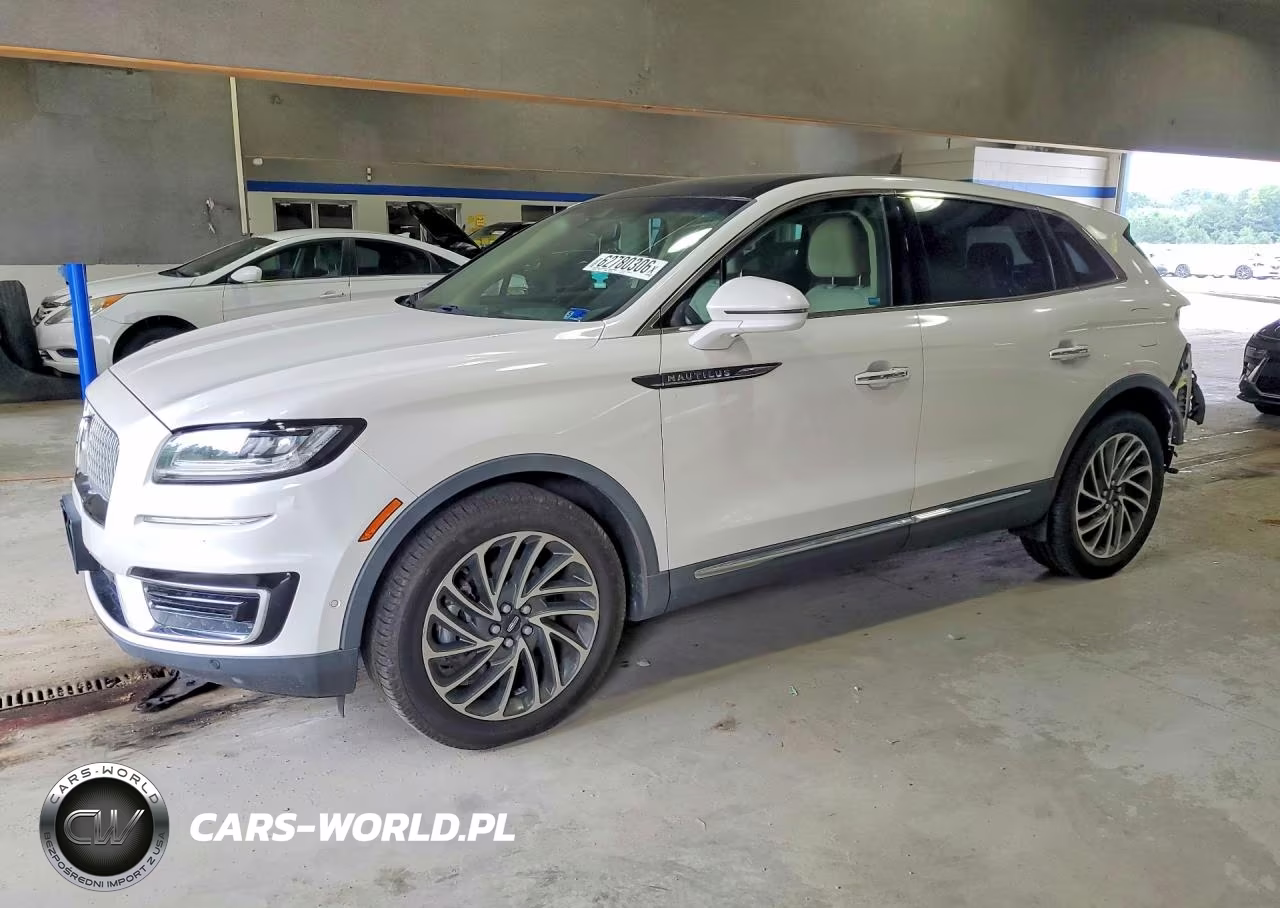 2019 Lincoln Nautilus Reserve
