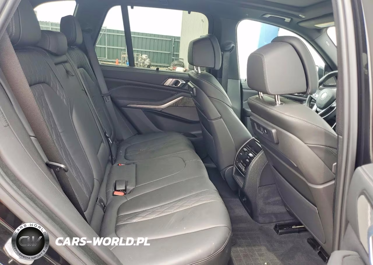 2020 BMW X5 xDrive40I VIN:5UXCR6C00L9B18746 - 11