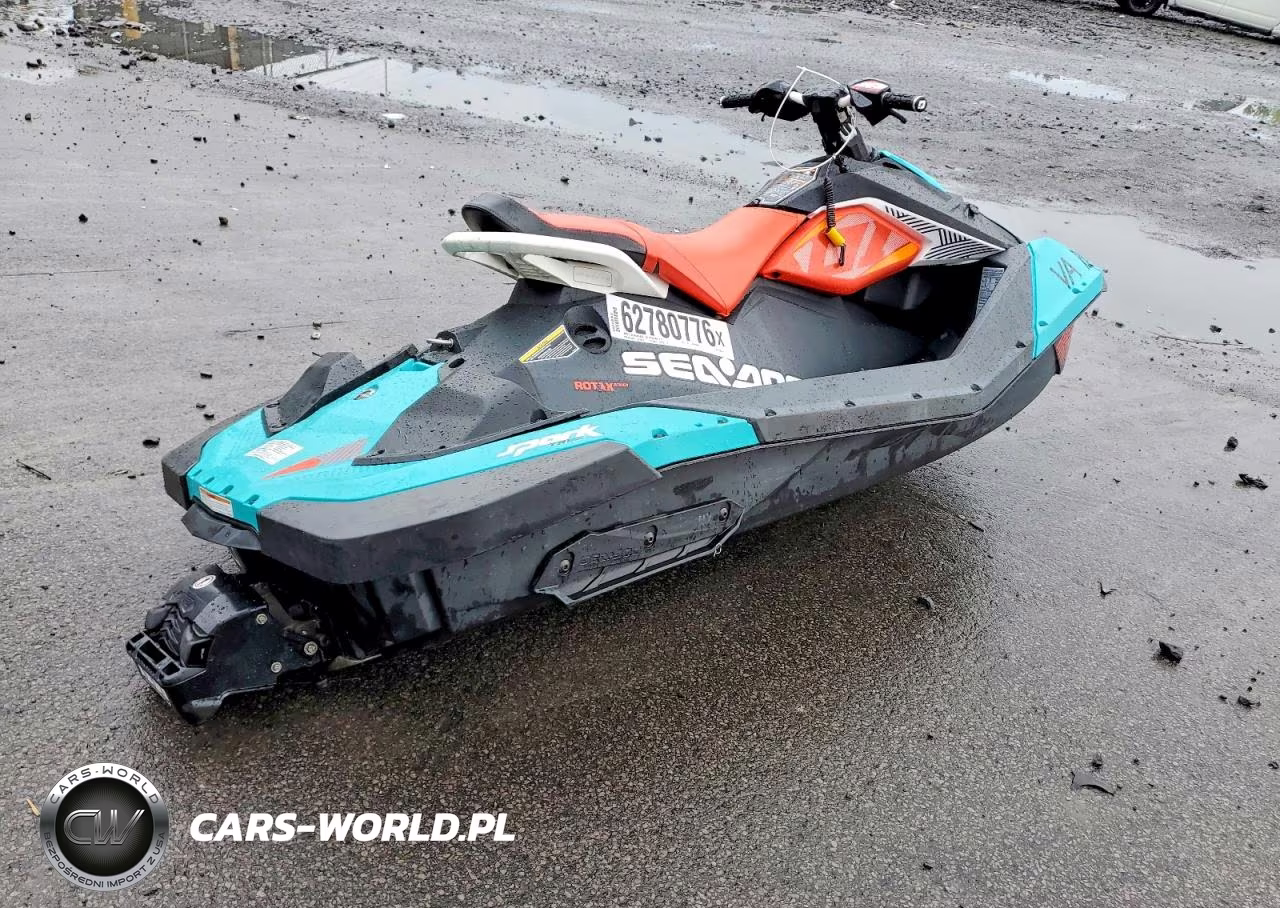 2018 Sea Doo Spark VIN:YDV77500C818 - 4