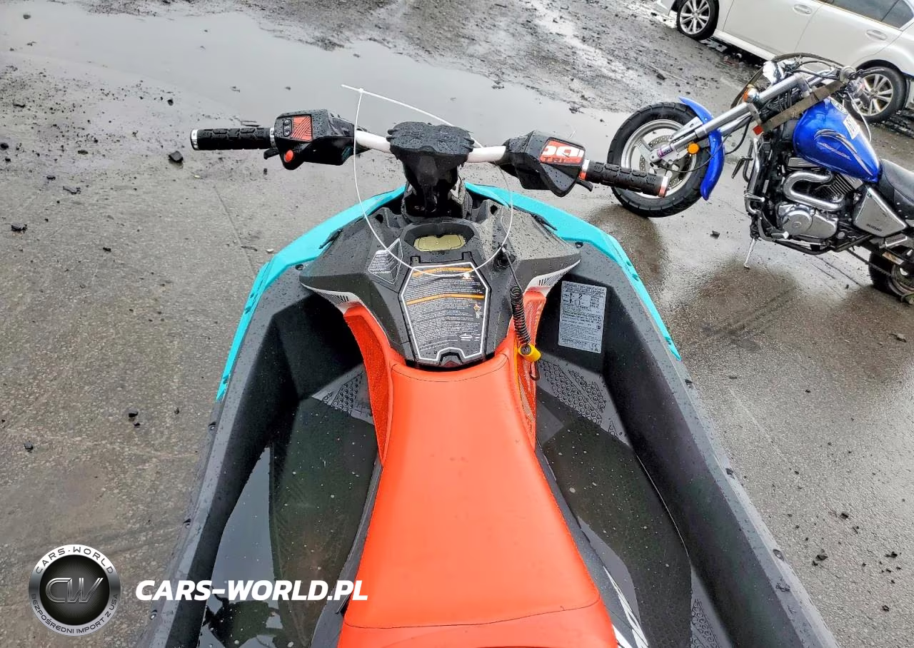 2018 Sea Doo Spark VIN:YDV77500C818 - 5