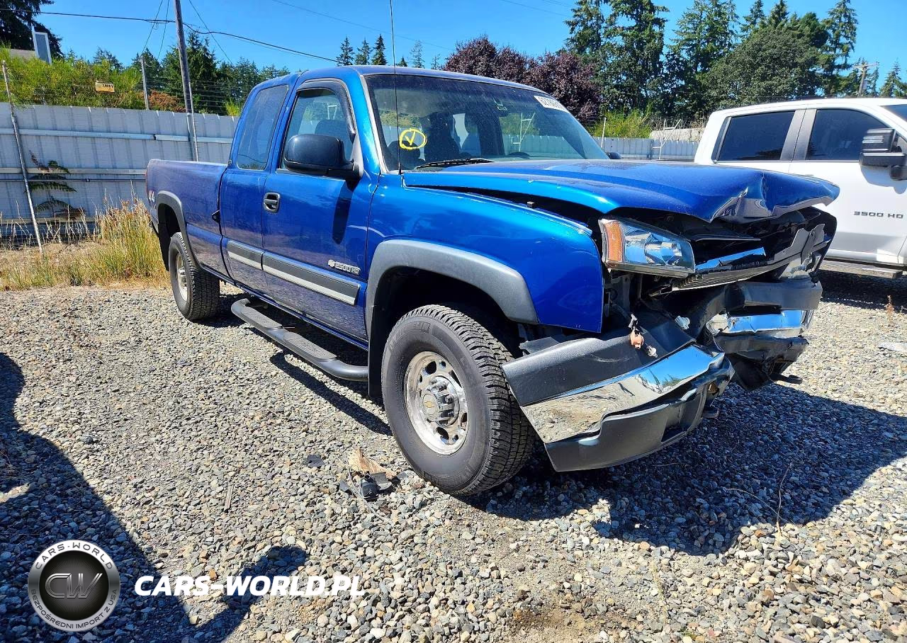 2004 Chevrolet Silverado K2500 Heavy Duty VIN:1GCHK29UX4E198349 - 4