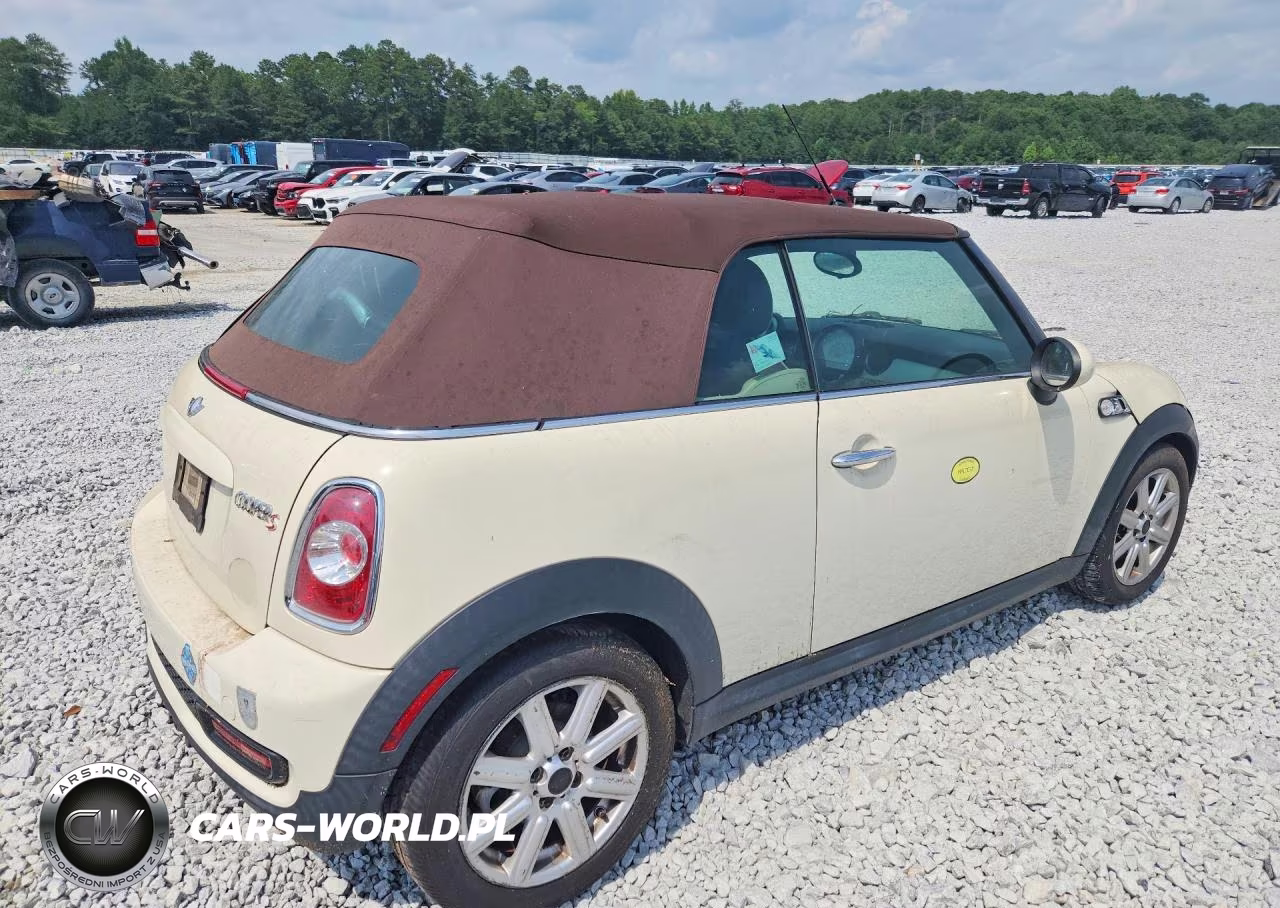 2011 Mini Cooper S VIN:WMWZP3C56BT249509 - 3