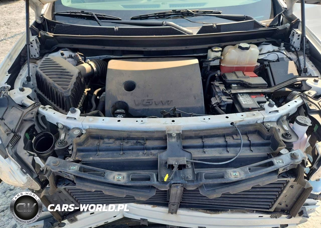 2019 Chevrolet Traverse Lt VIN:1GNERGKW3KJ238614 - 12