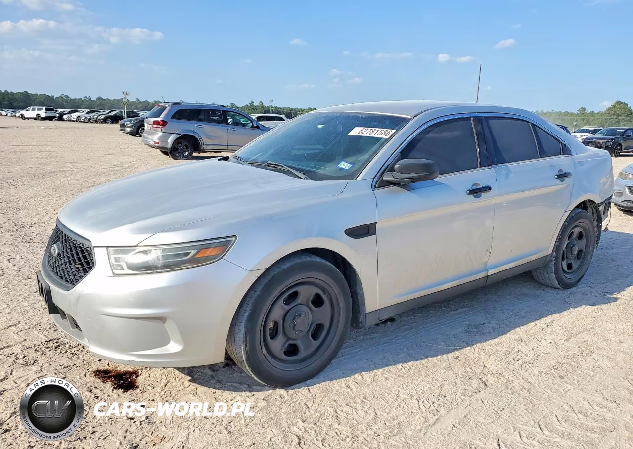 2014 Ford Taurus Police Interceptor – zdjęcie 1 z 14