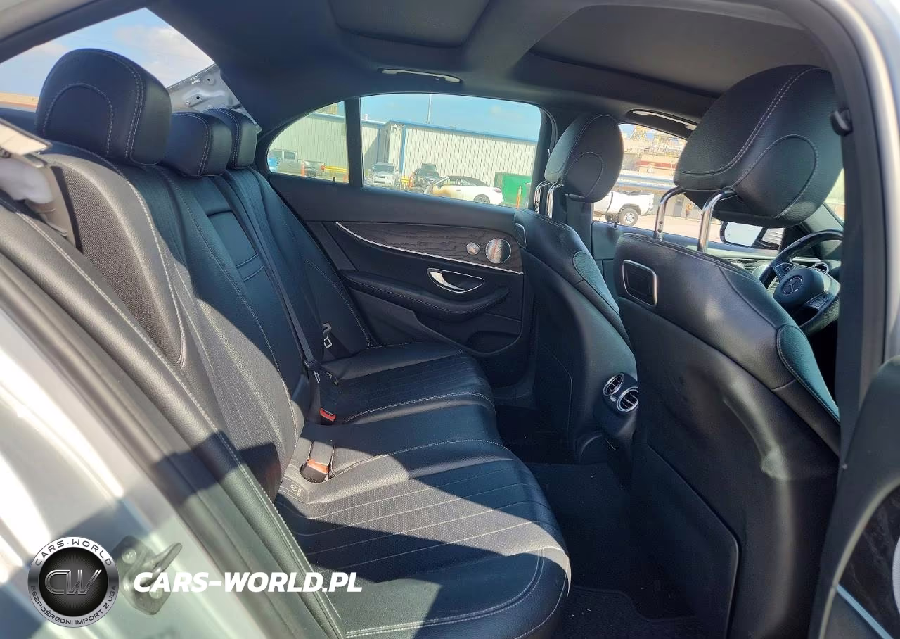 2018 Mercedes-Benz E 300 VIN:WDDZF4JB4JA348463 - 10