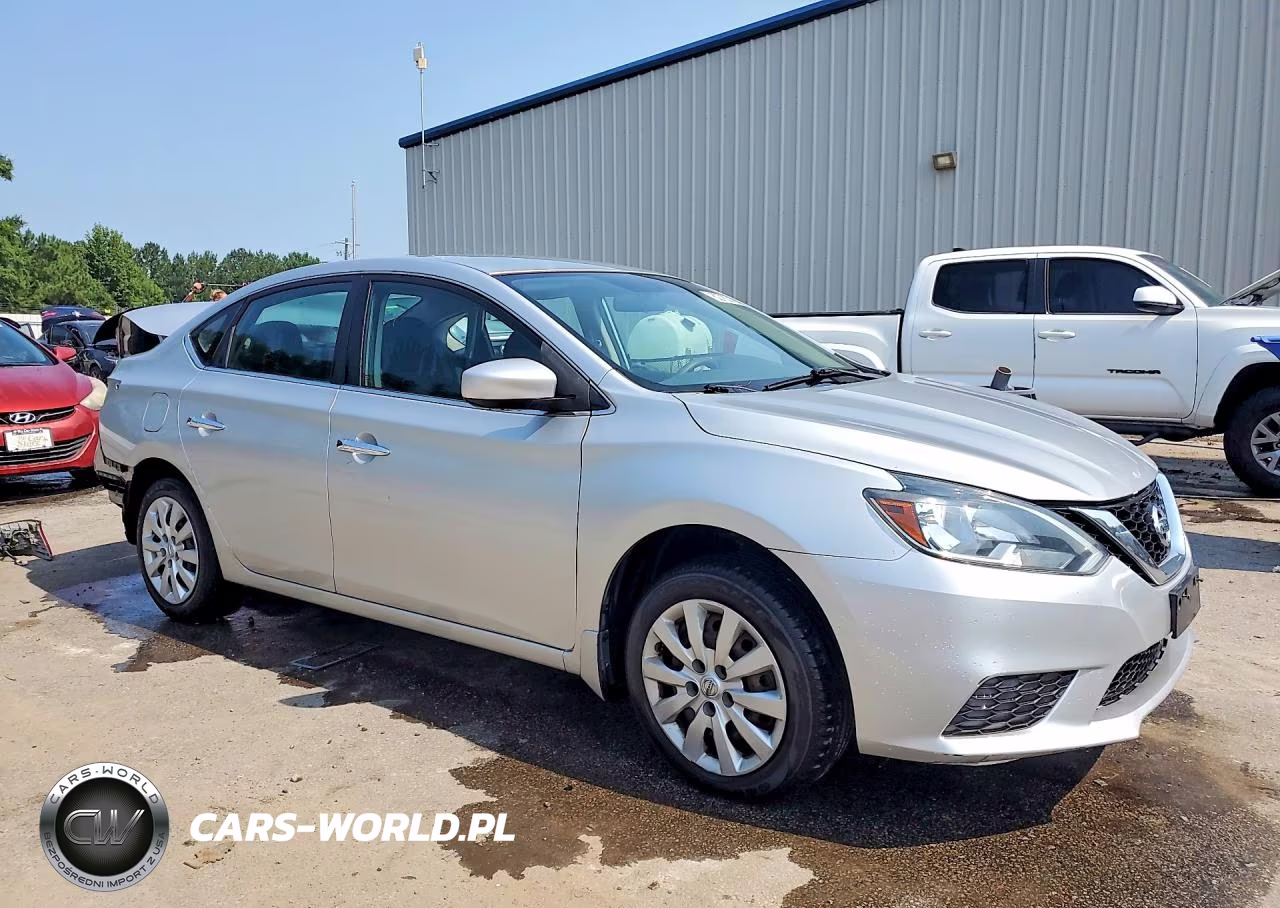 2016 Nissan Sentra S VIN:3N1AB7AP1GY242396 - 4