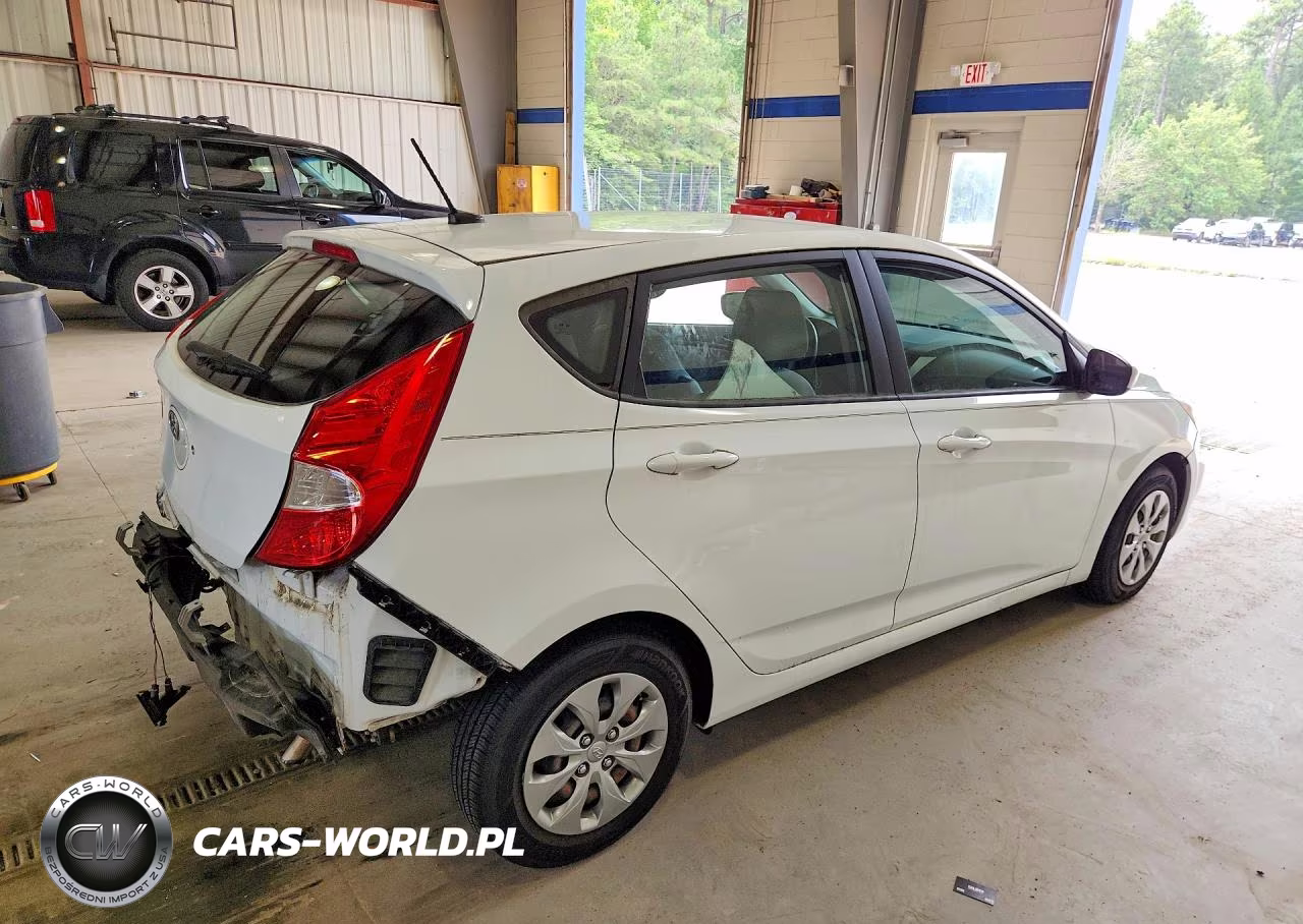 2017 Hyundai Accent Se VIN:KMHCT5AE6HU350129 - 3