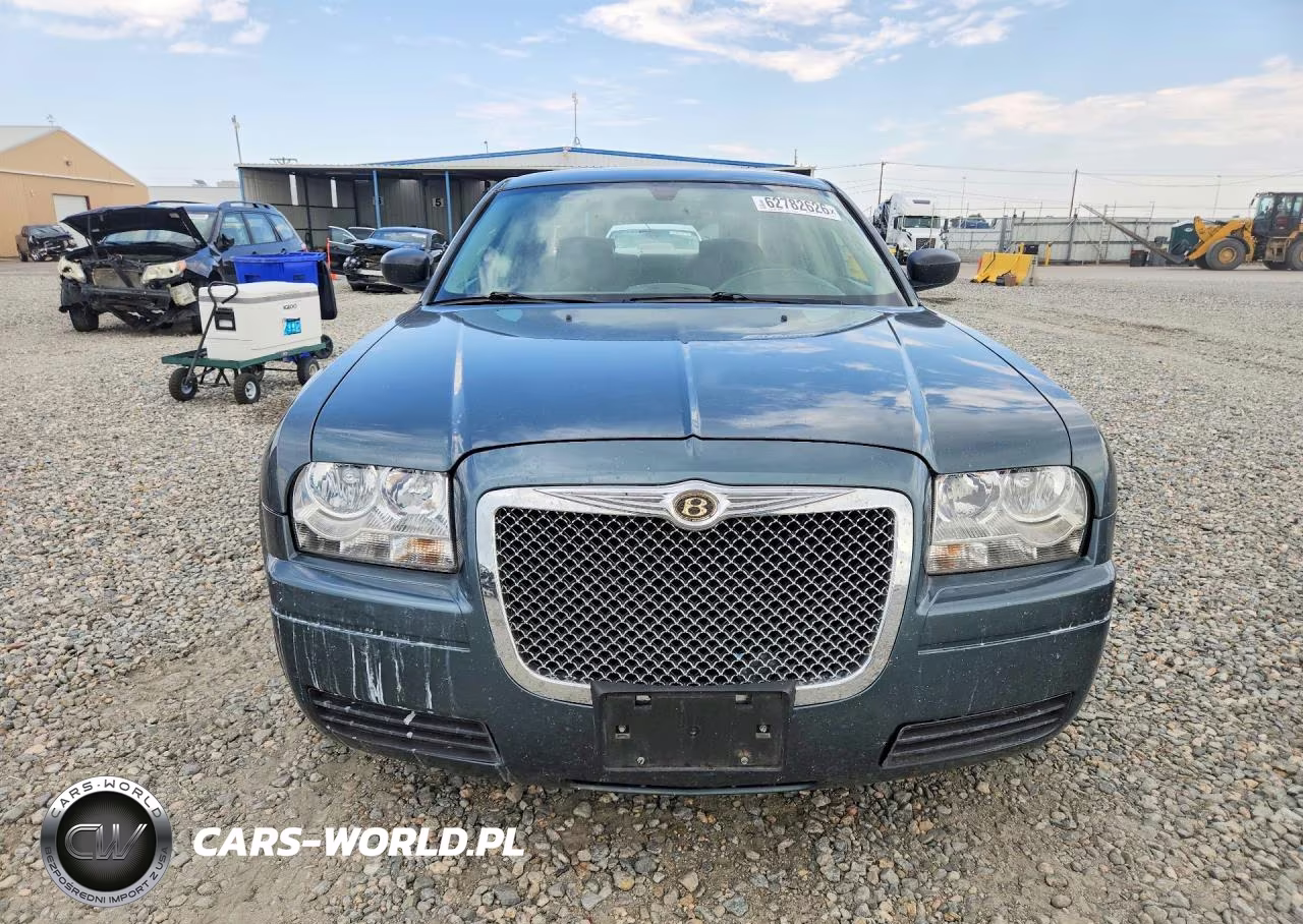 2006 Chrysler 300 VIN:2C3KA43R26H223656 - 5