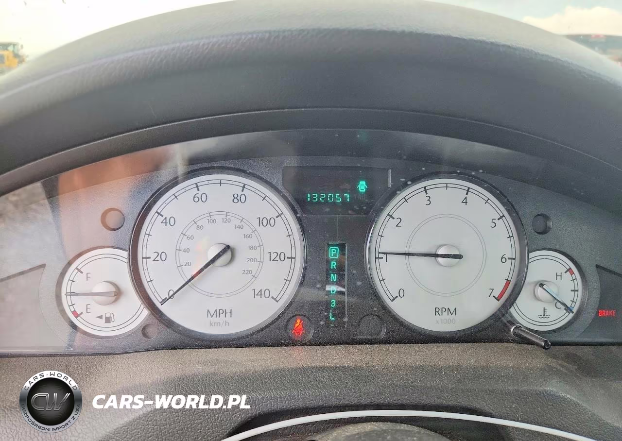 2006 Chrysler 300 VIN:2C3KA43R26H223656 - 9