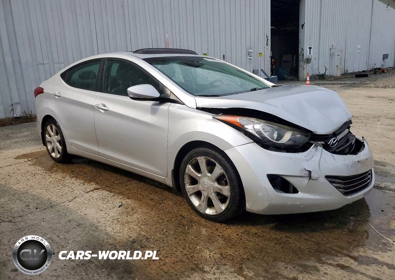 2013 Hyundai Elantra Limited VIN:KMHDH4AE8DU499247 - 4