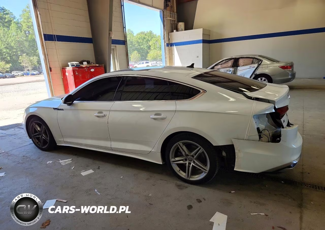 2021 Audi A5 Premium 45 VIN:WAUDACF56MA016235 - 2