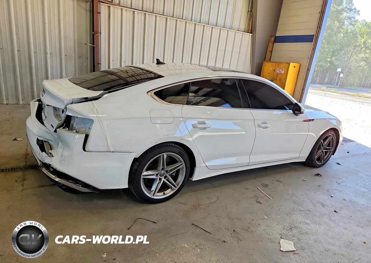 2021 Audi A5 Premium 45 VIN:WAUDACF56MA016235 - 3