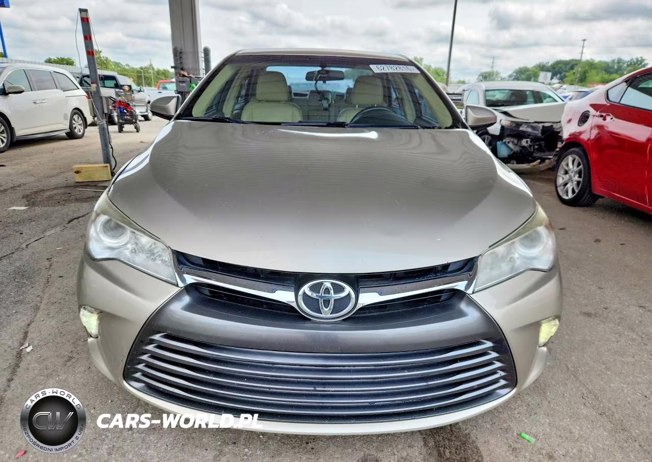 2017 Toyota Camry Xle VIN:4T1BF1FK9HU269619 - 5