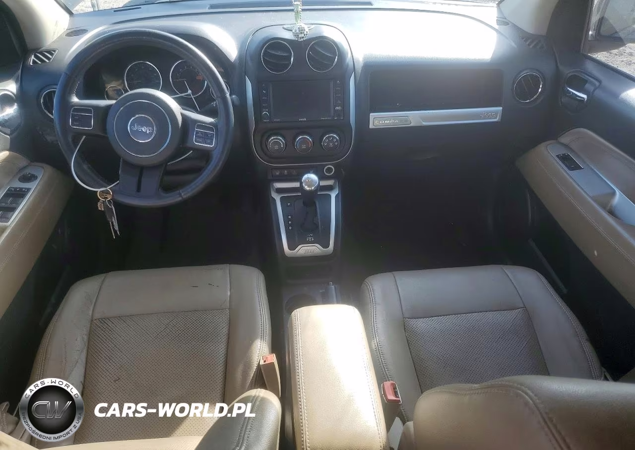 2014 Jeep Compass Latitude VIN:1C4NJCEAXED914066 - 8