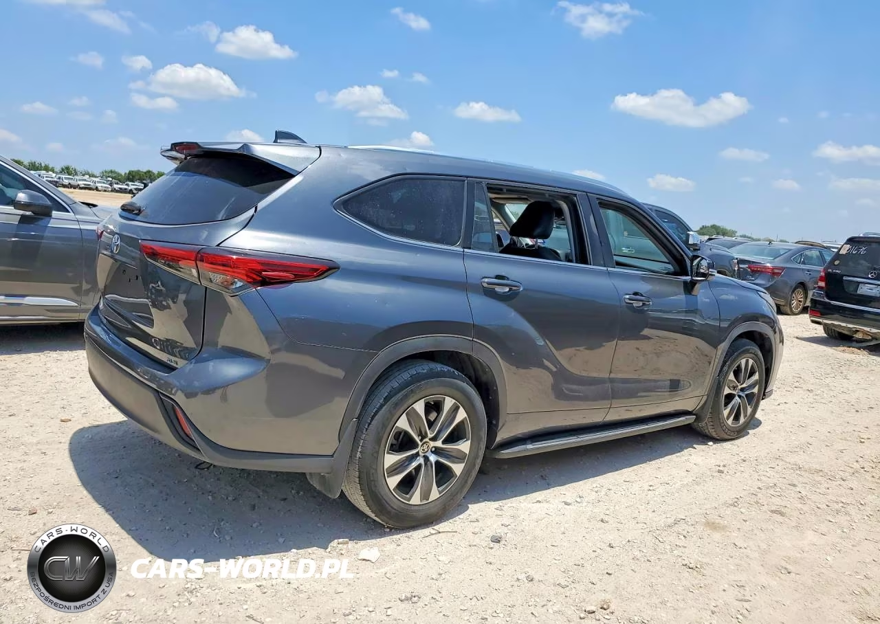 2020 Toyota Highlander Xle VIN:5TDGZRAH3LS016448 - 3