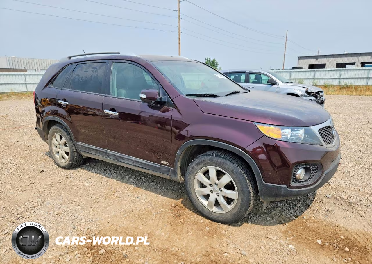 2013 Kia Sorento Lx VIN:5XYKTCA65DG351474 - 4