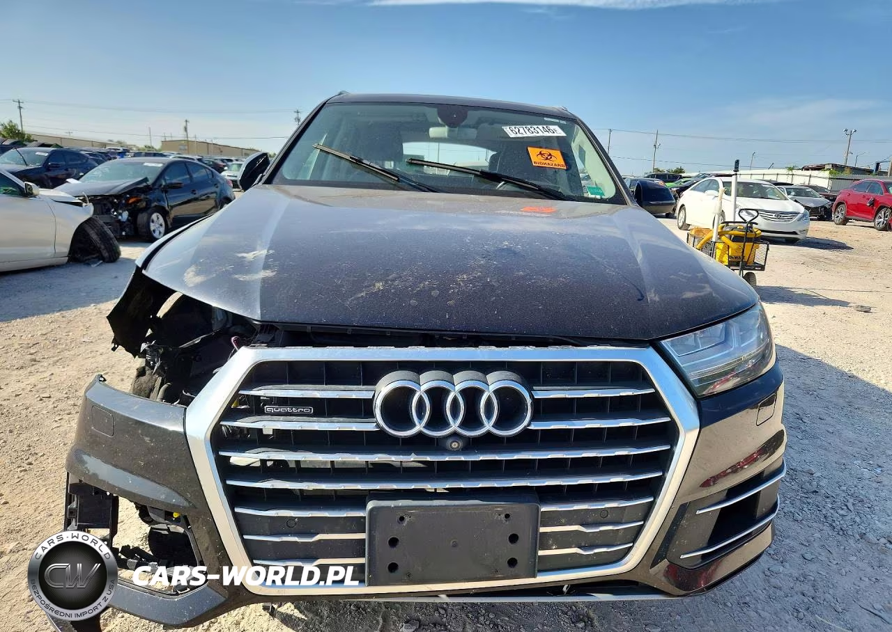 2017 Audi Q7 Prestige VIN:WA1VAAF72HD000223 - 5
