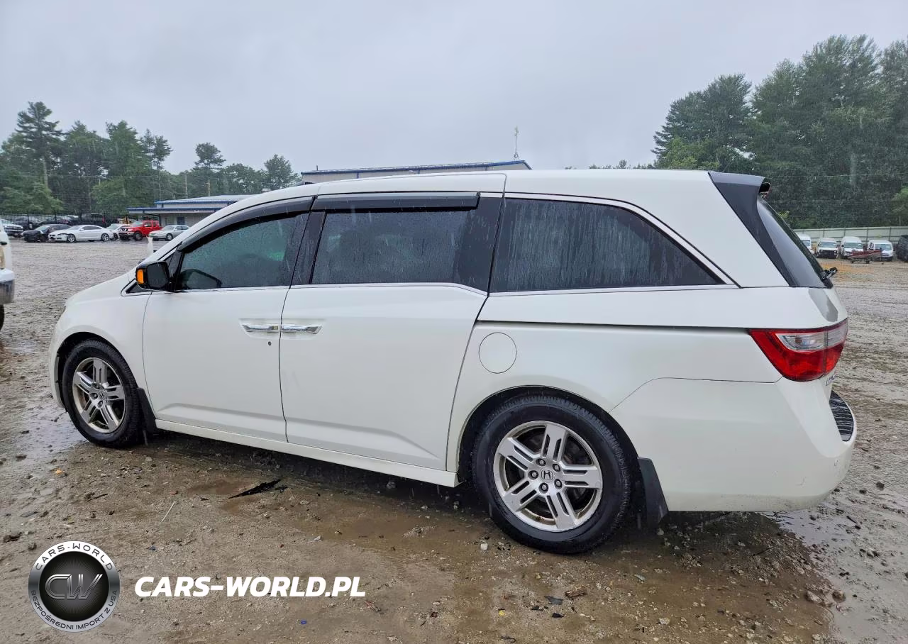 2012 Honda Odyssey Touring VIN:5FNRL5H98CB118897 - 2