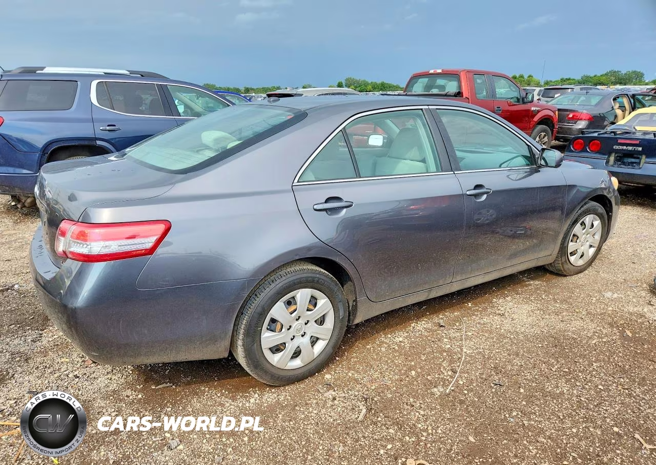 2011 Toyota Camry Le VIN:4T4BF3EK2BR135318 - 3