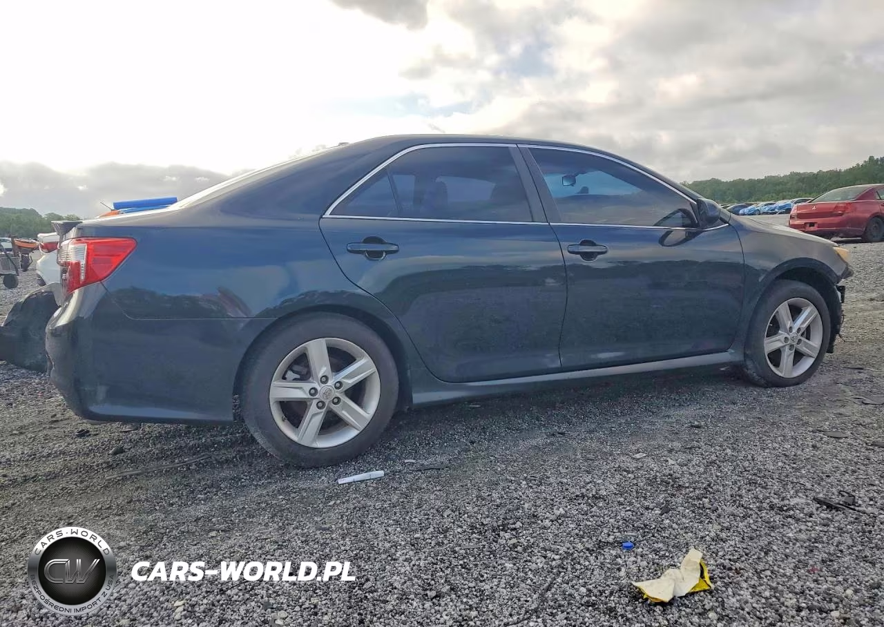 2014 Toyota Camry Se VIN:4T1BF1FKXEU867522 - 3