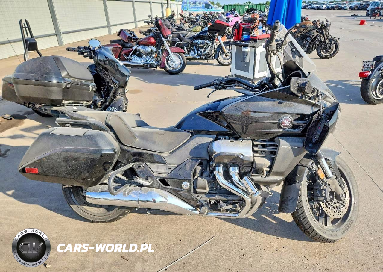 2014 Honda Ctx1300 A – zdjęcie 1 z 9