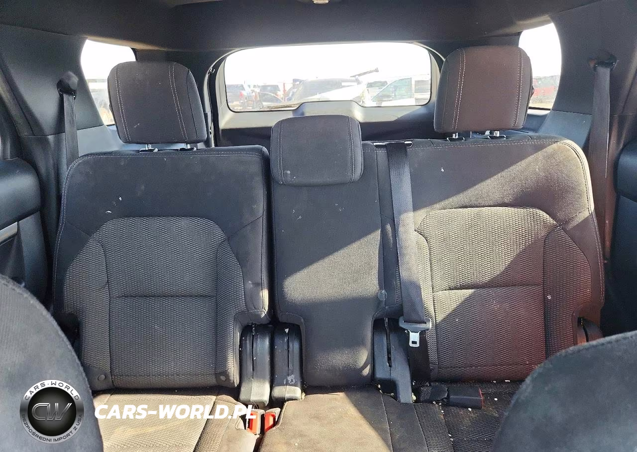 2018 Ford Explorer Xlt VIN:1FM5K7DHXJGB30221 - 10