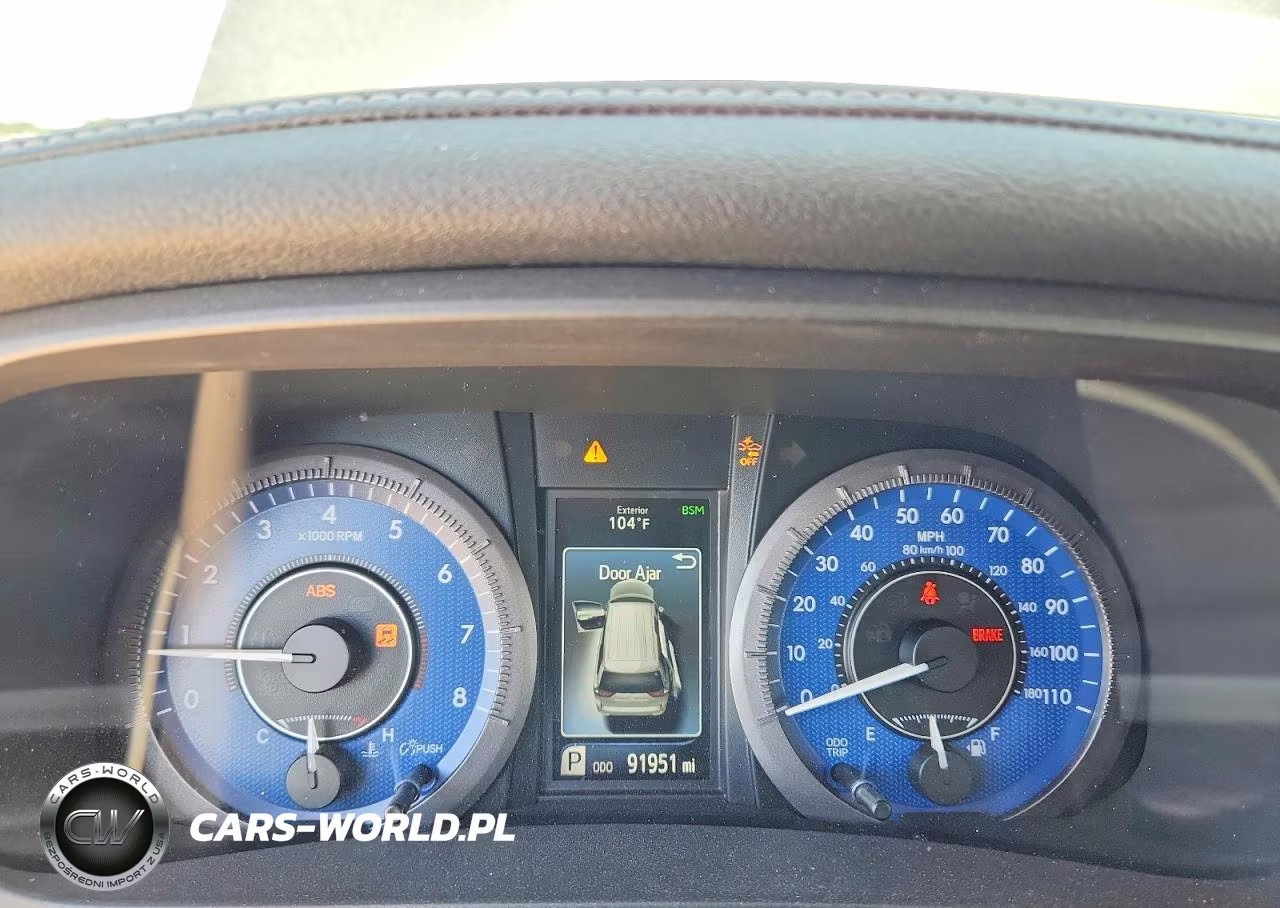 2020 Toyota Sienna Xle 8-Passenger VIN:5TDYZ3DC3LS028388 - 9