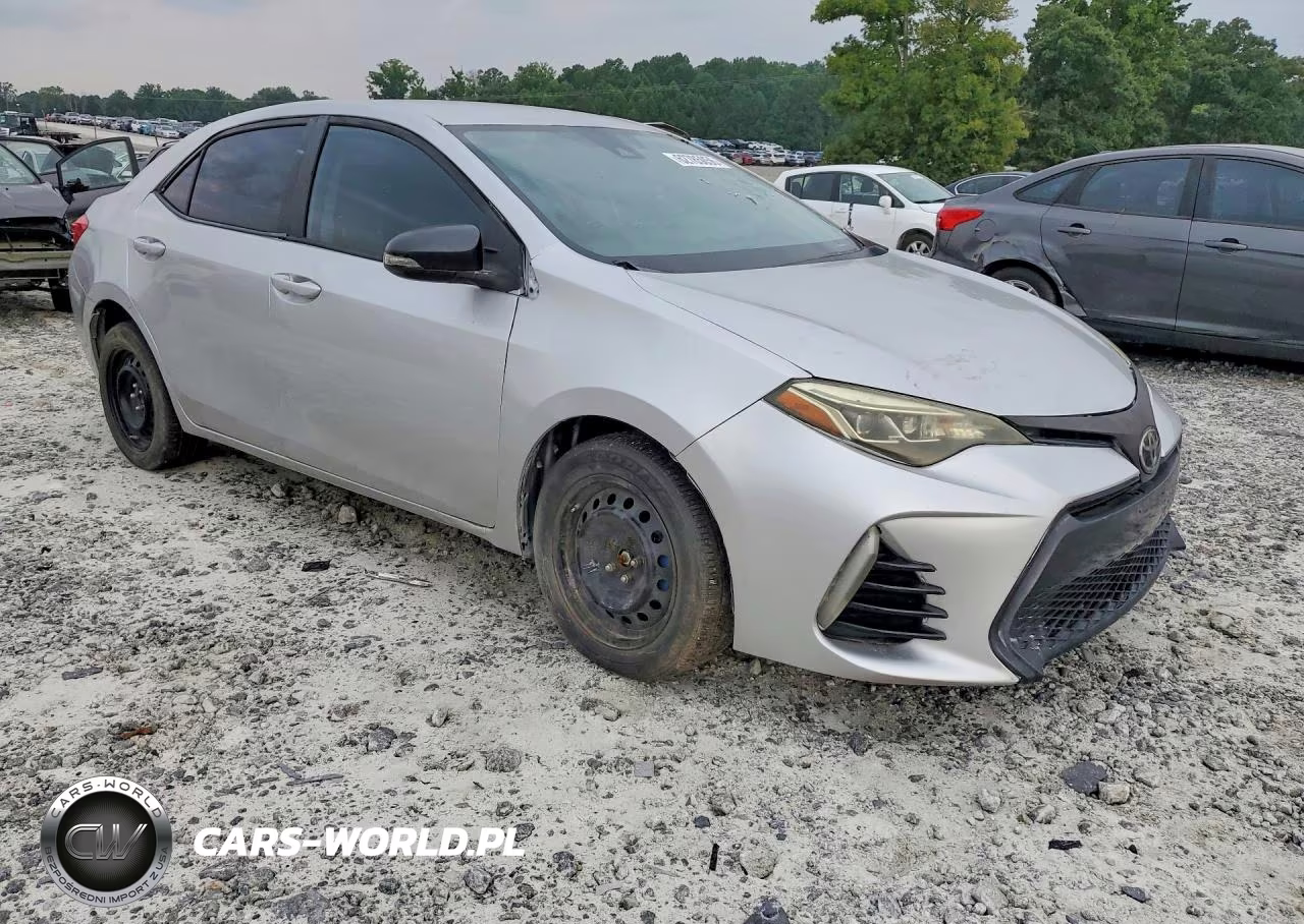 2019 Toyota Corolla Se VIN:5YFBURHE4KP885104 - 4