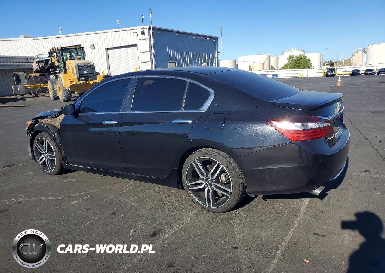 2016 Honda Accord Sport VIN:1HGCR2F68GA136702 - 2
