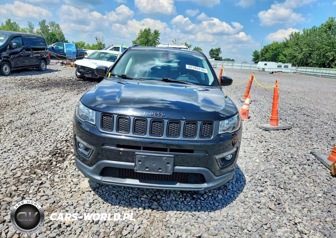 2020 Jeep Compass Latitude VIN:3C4NJDBB4LT117614 - 5