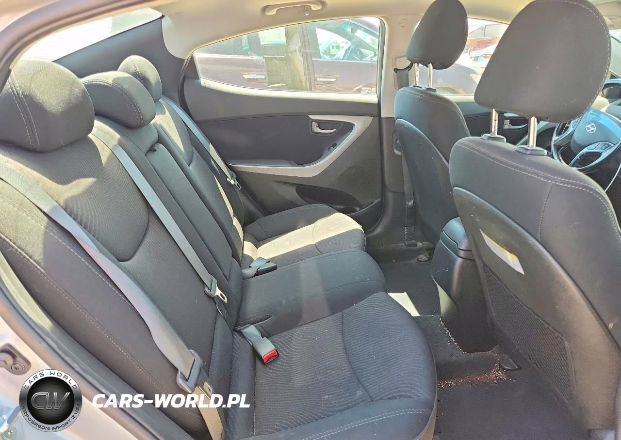 2016 Hyundai Elantra Value Edition VIN:5NPDH4AE7GH750620 - 10