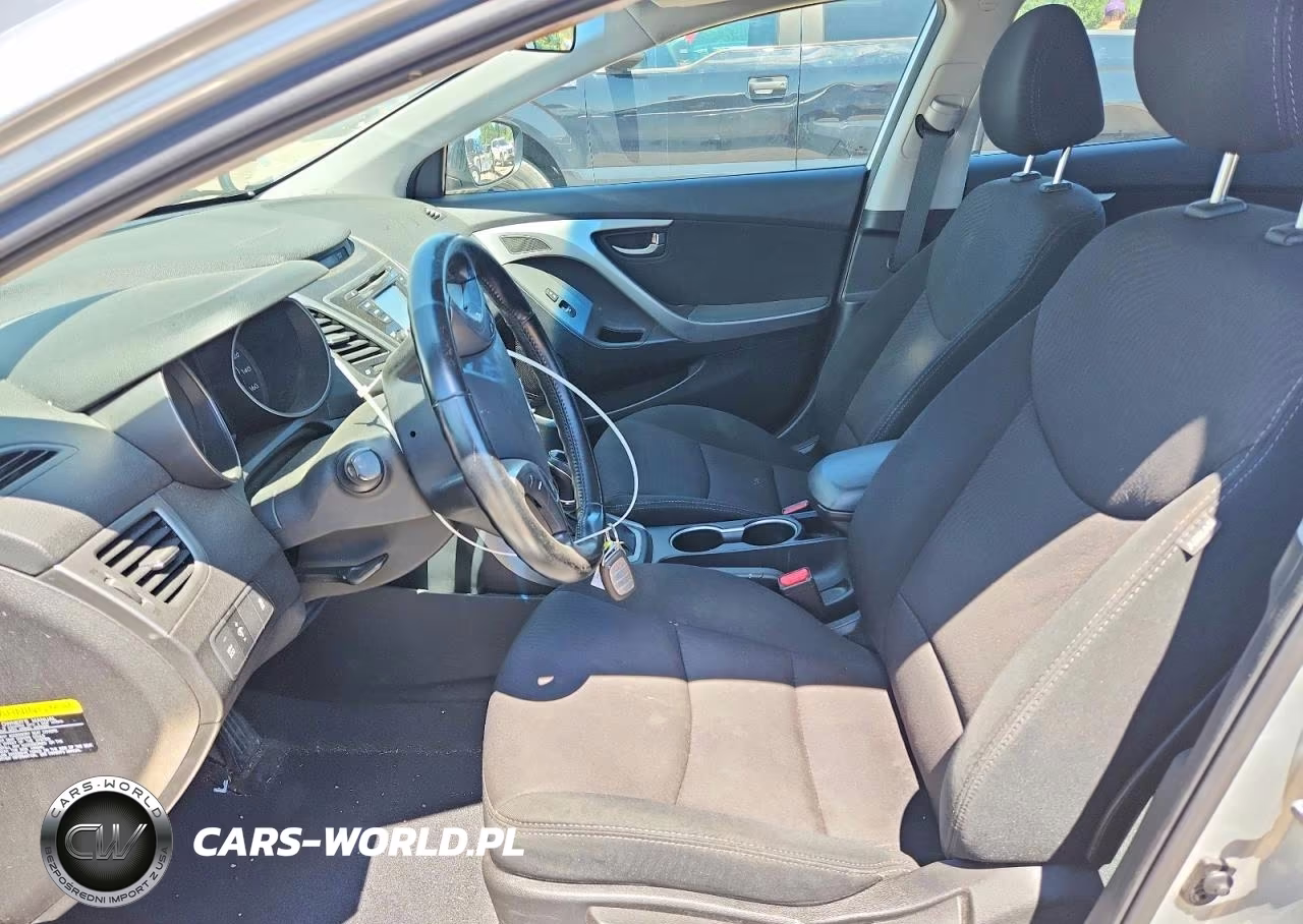 2016 Hyundai Elantra Value Edition VIN:5NPDH4AE7GH750620 - 7