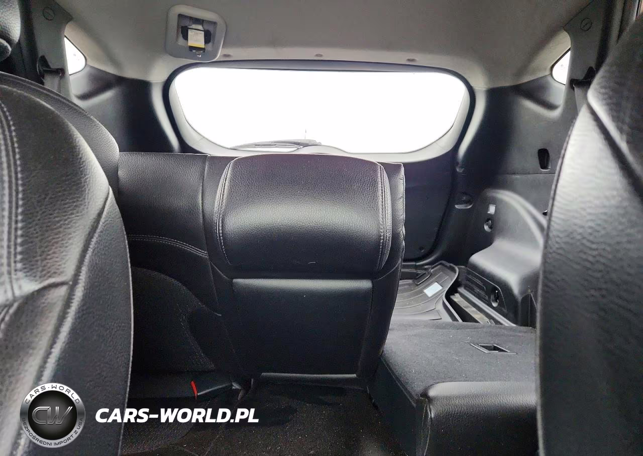 2011 Hyundai Tucson VIN:KM8JUCAC9BU205827 - 10