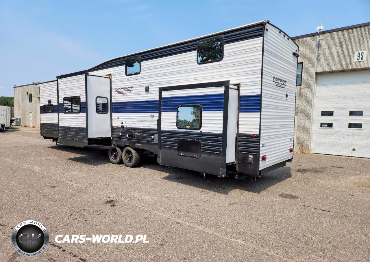 2023 Forest River Patriot Camper VIN:5ZT2CK4B2P1000303 - 3