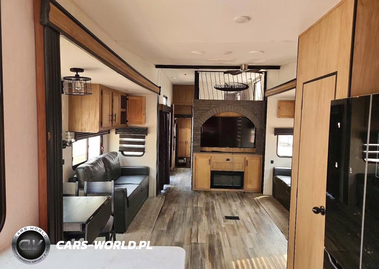 2023 Forest River Patriot Camper VIN:5ZT2CK4B2P1000303 - 6