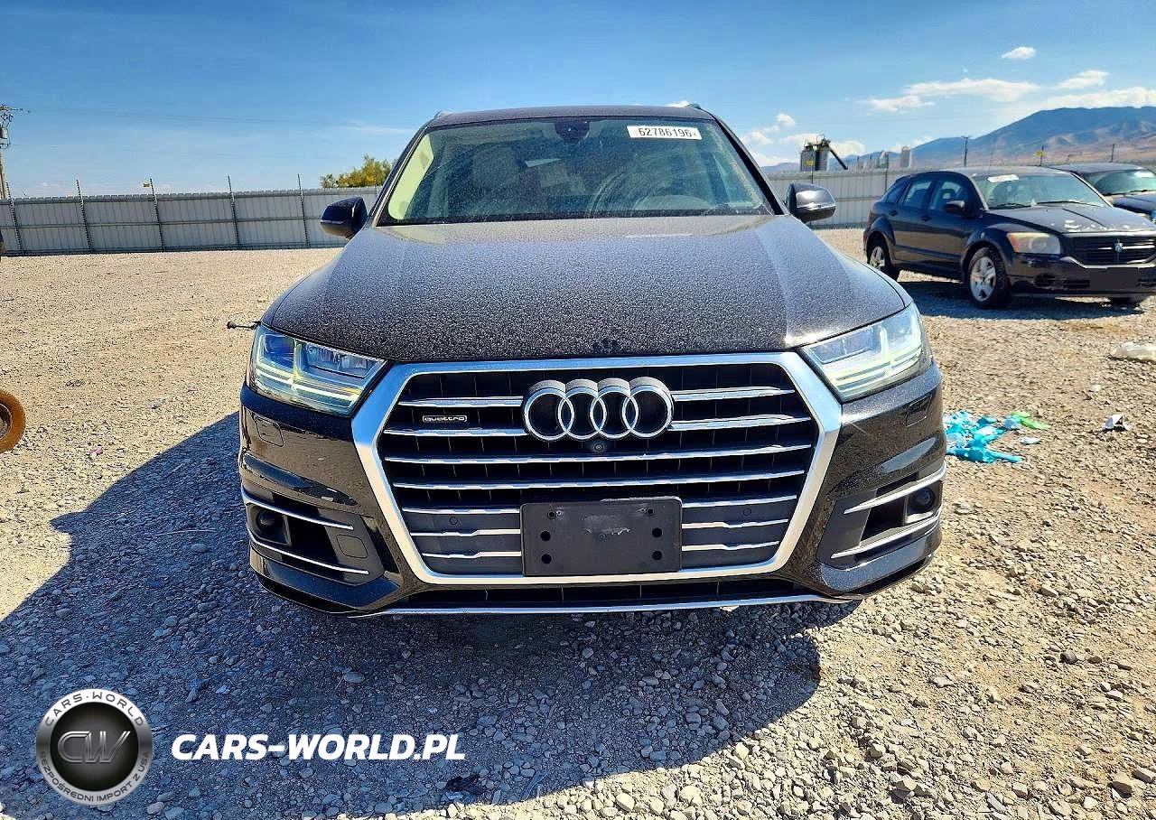 2018 Audi Q7 Premium Plus VIN:WA1LAAF71JD023019 - 5