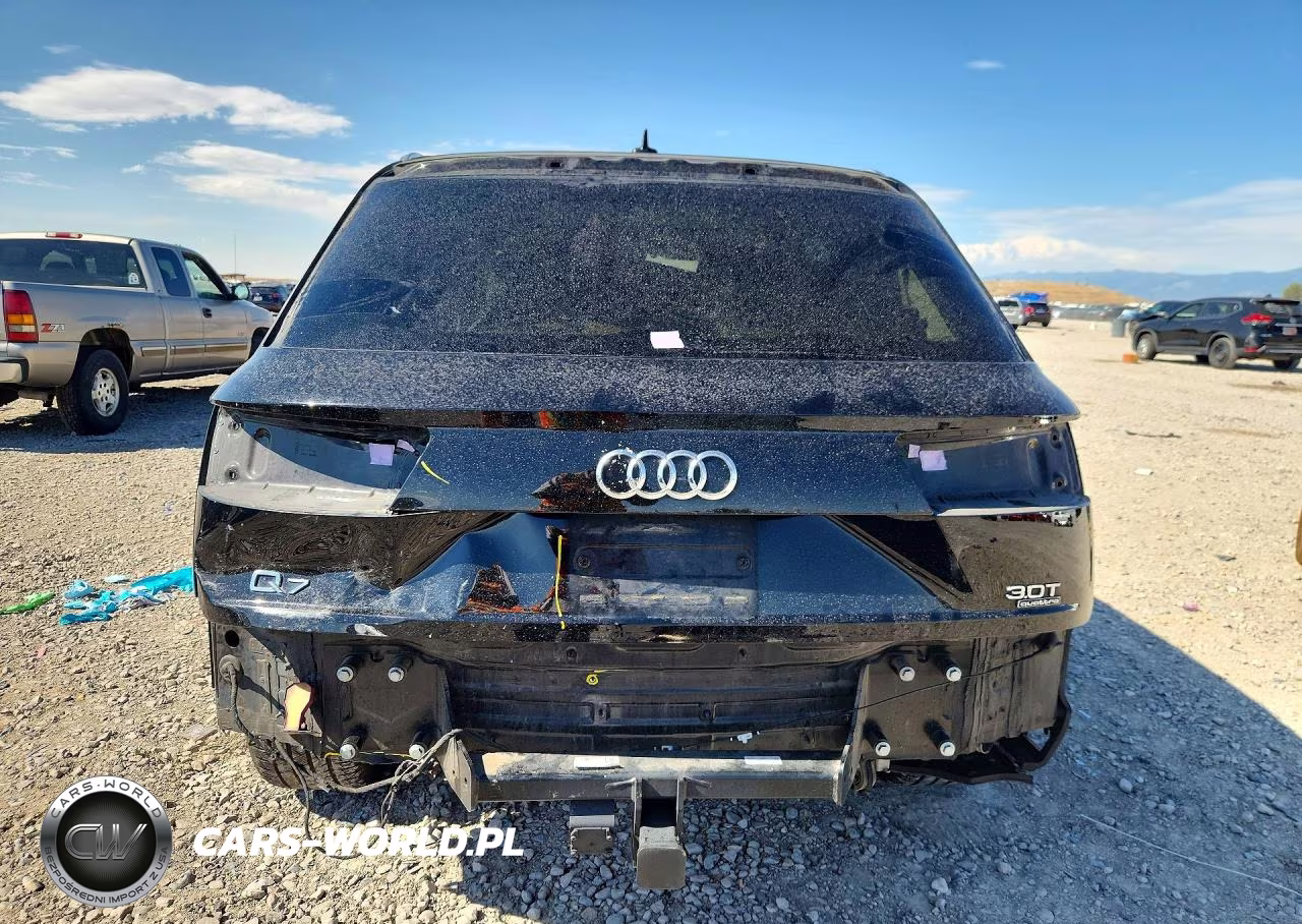 2018 Audi Q7 Premium Plus VIN:WA1LAAF71JD023019 - 6