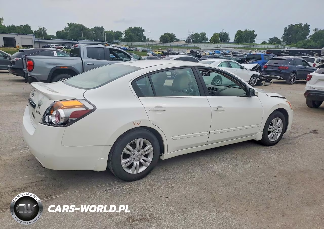 2011 Nissan Altima 2.5 VIN:1N4AL2AP9BN421097 - 3