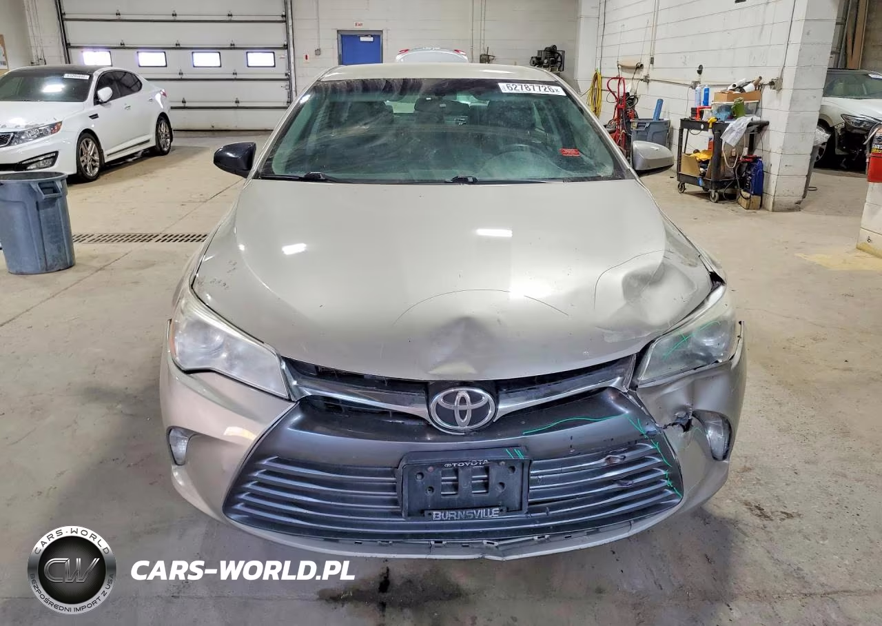2016 Toyota Camry Le VIN:4T4BF1FKXGR523522 - 5