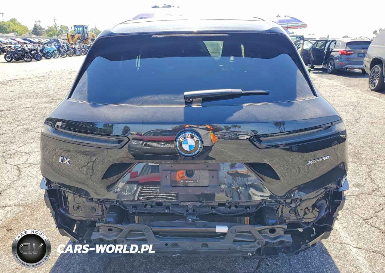 2024 BMW Ix xDrive50 VIN:WB523CF05RCR12168 - 6