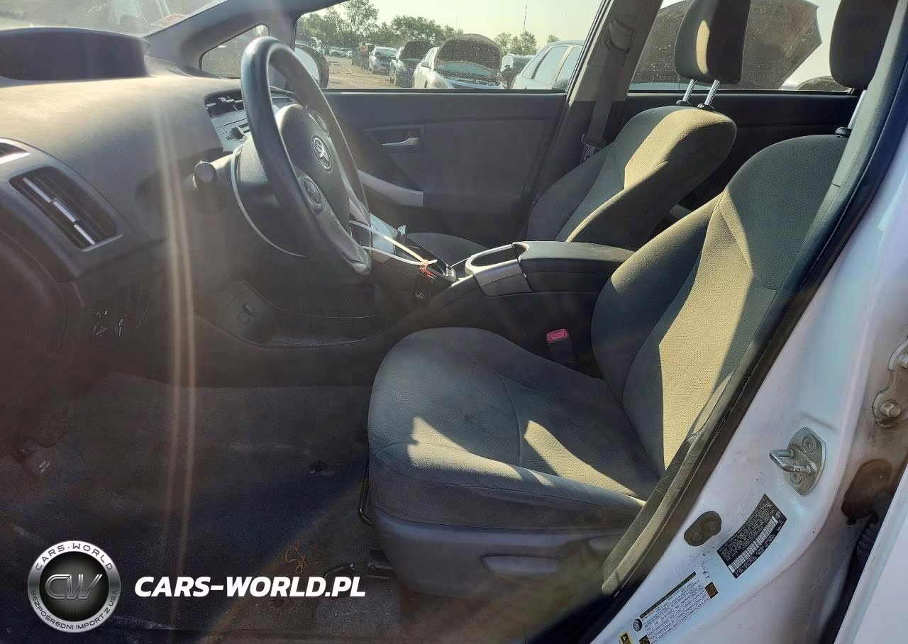 2012 Toyota Prius Two VIN:JTDKN3DU1C5495566 - 7