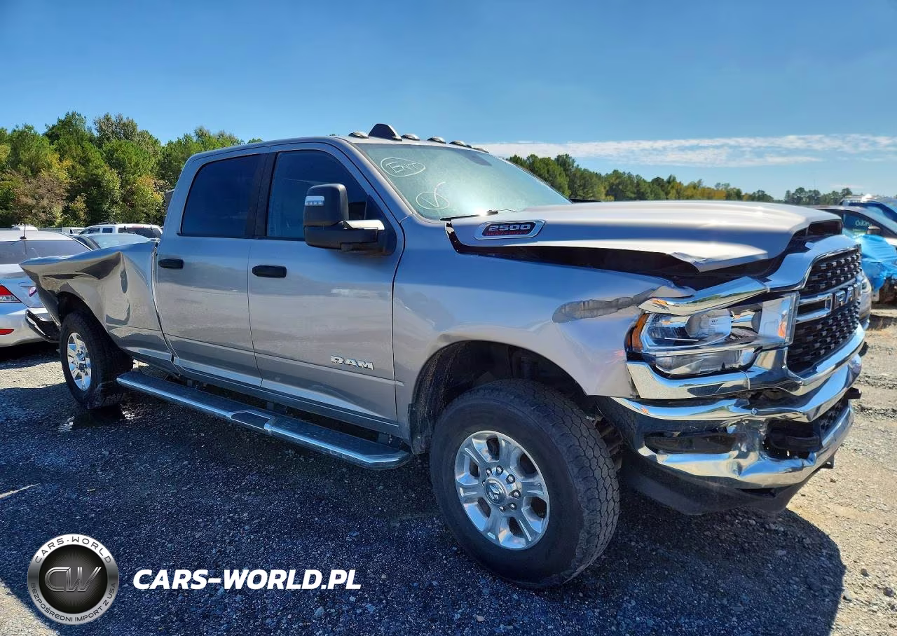 2023 Ram 2500 Big Horn VIN:3C6UR5JJ4PG576246 - 4