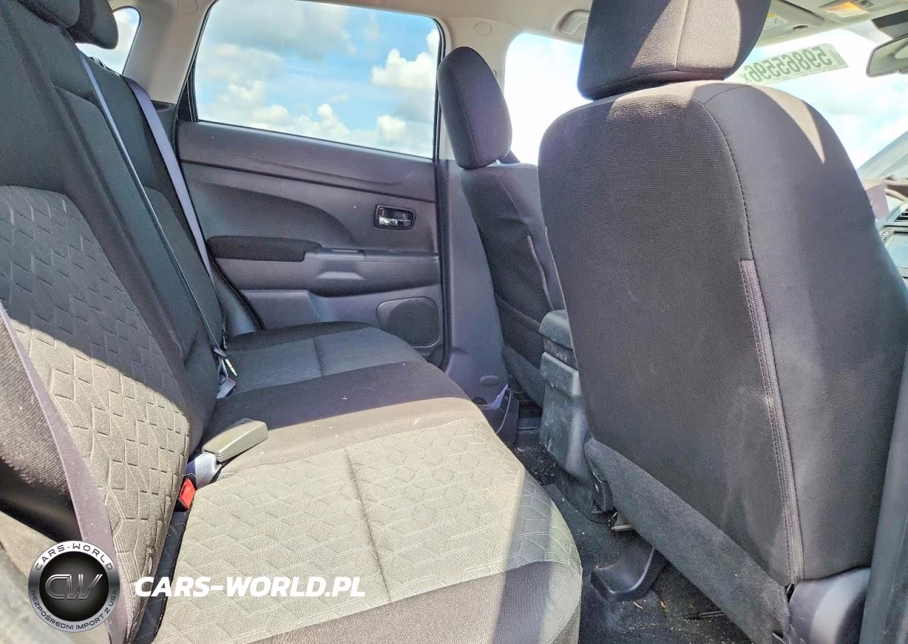 2024 Mitsubishi Outlander Sport S-Se VIN:JA4ARUAU7RU024413 - 11