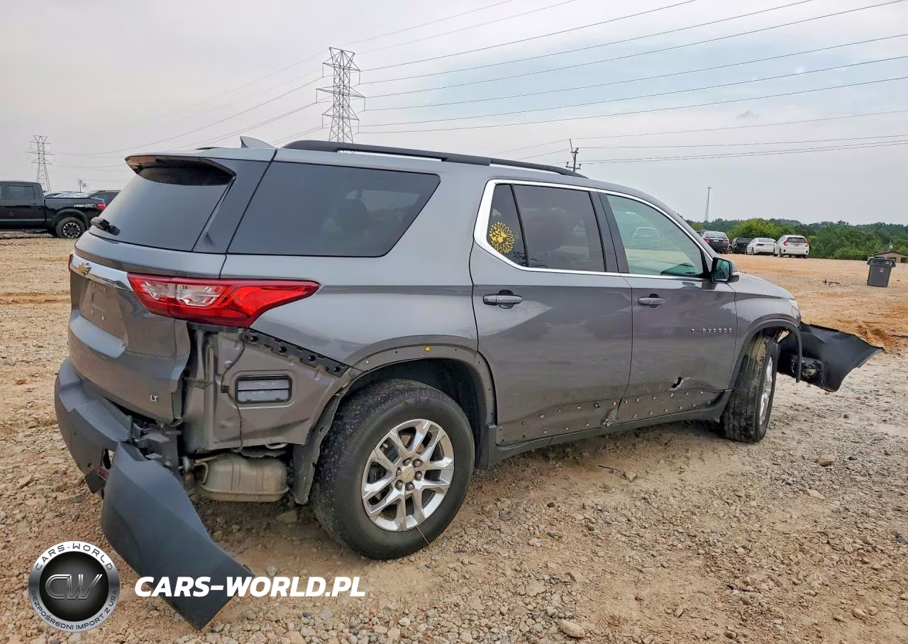 2019 Chevrolet Traverse Lt VIN:1GNERGKW3KJ285965 - 3