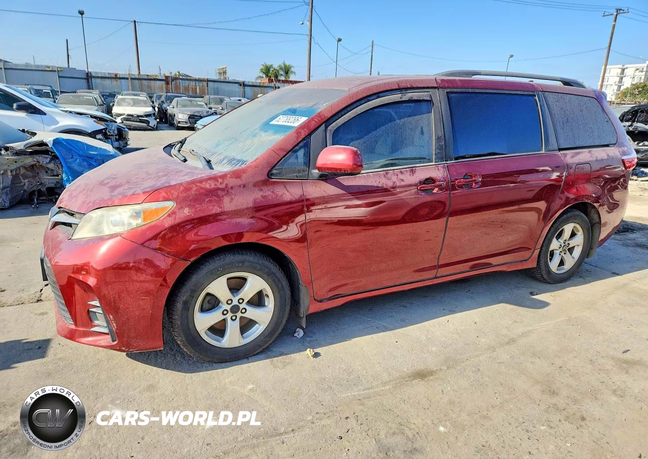 2019 Toyota Sienna Le 7 Passenger