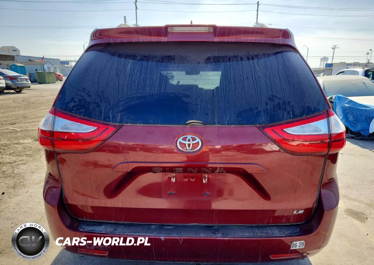 2019 Toyota Sienna Le 7 Passenger VIN:5TDKZ3DC4KS995788 - 6