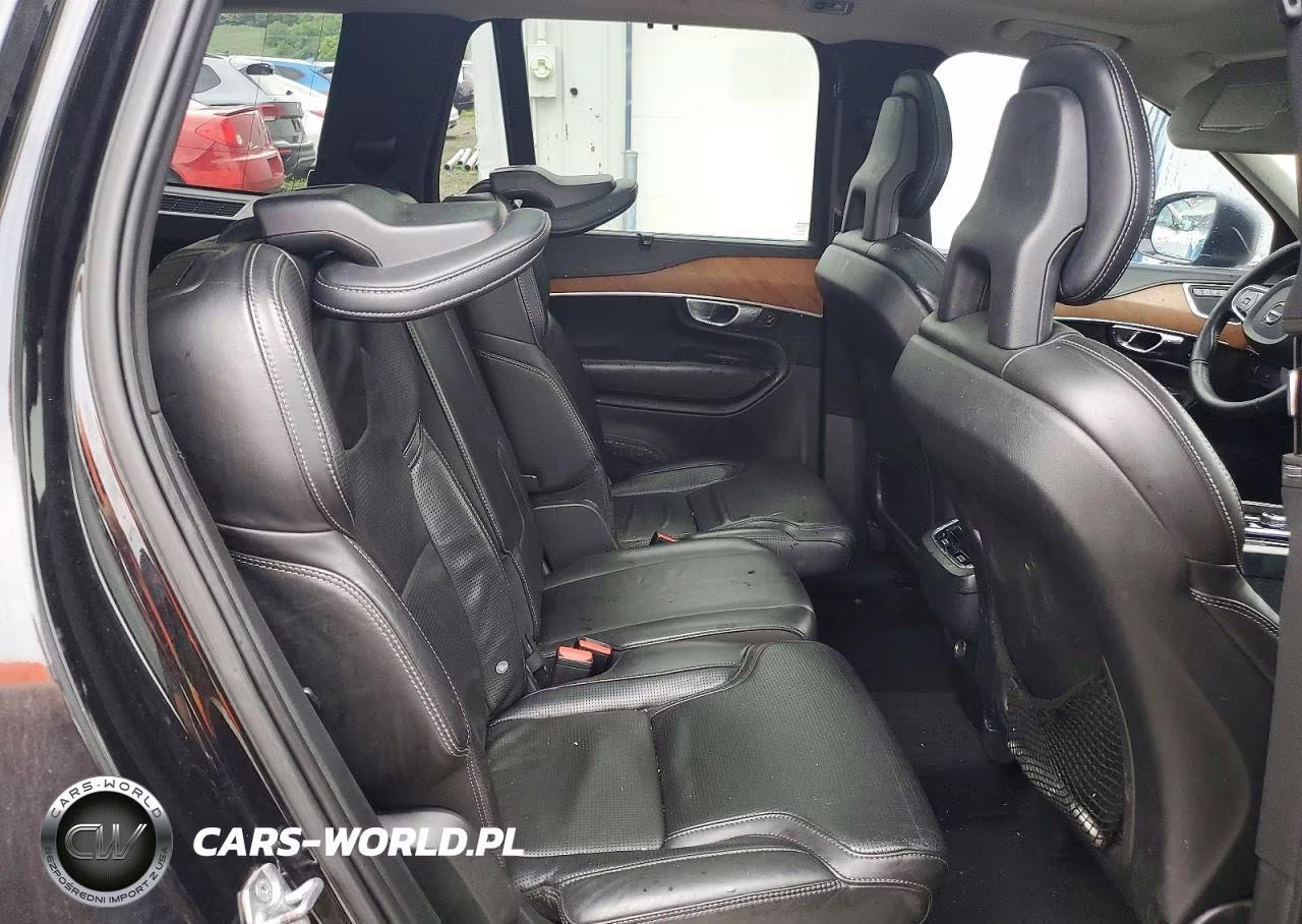 2016 Volvo Xc90 T6 VIN:YV4A22PL8G1059776 - 11