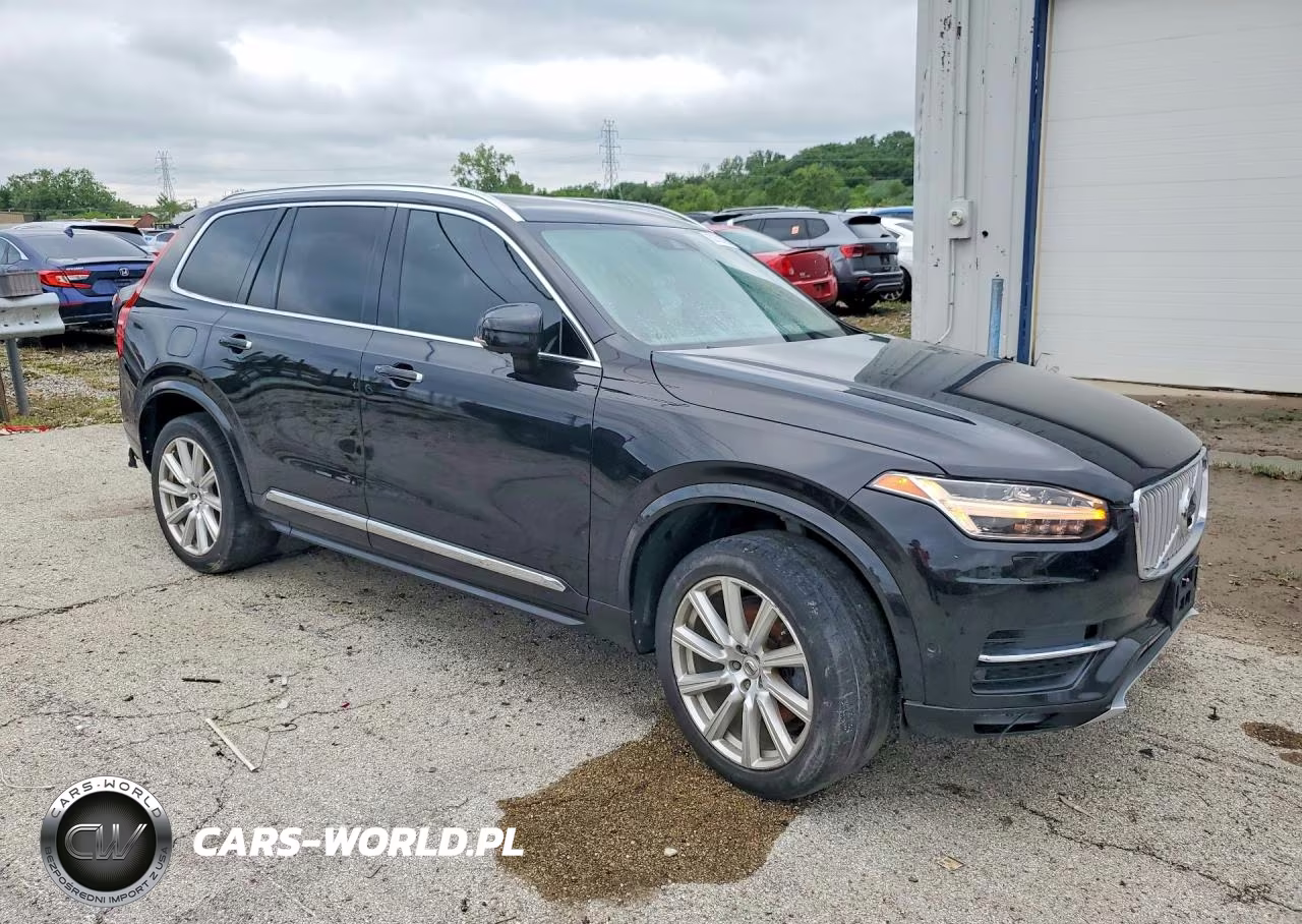 2016 Volvo Xc90 T6 VIN:YV4A22PL8G1059776 - 4