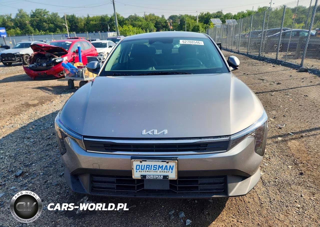 2025 Kia K4 Lxs VIN:3KPFT4DE2SE196452 - 5